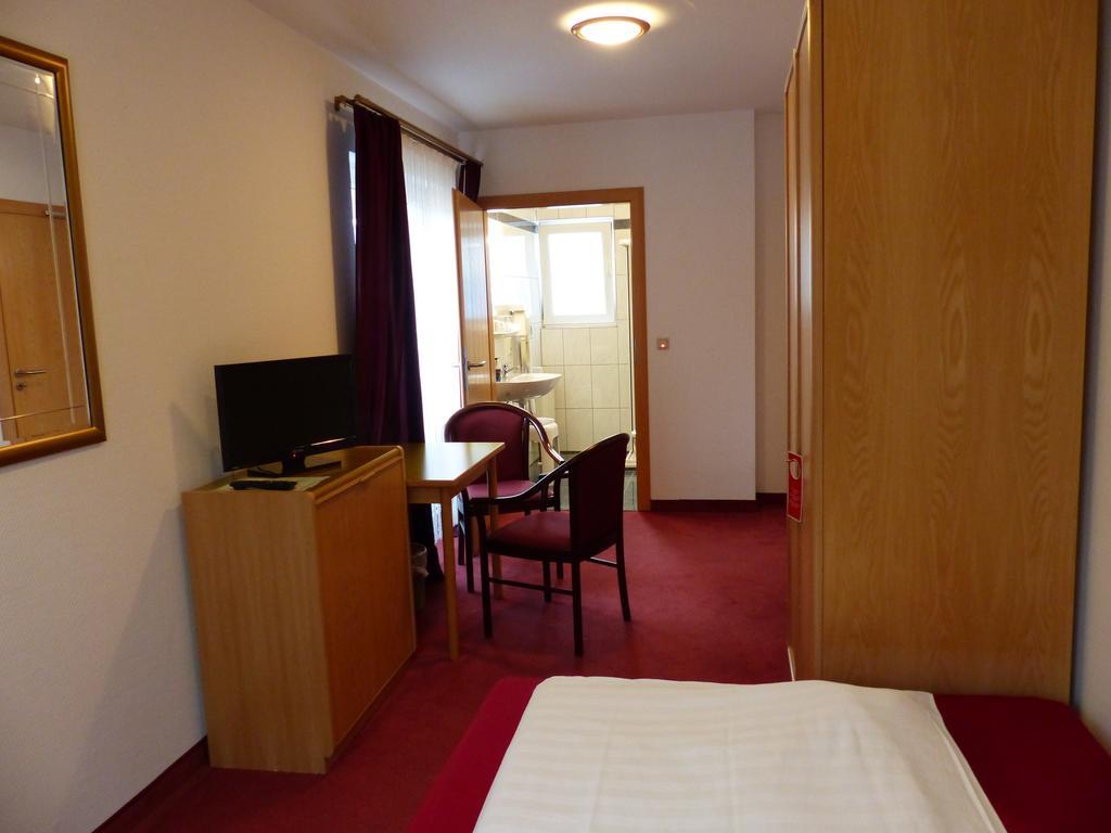 Hotel Aggertal Gummersbach Eksteriør billede